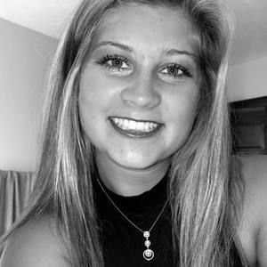 Meet your Posher, Abigail